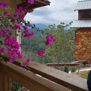 Meet your Posher, Kaitlyn